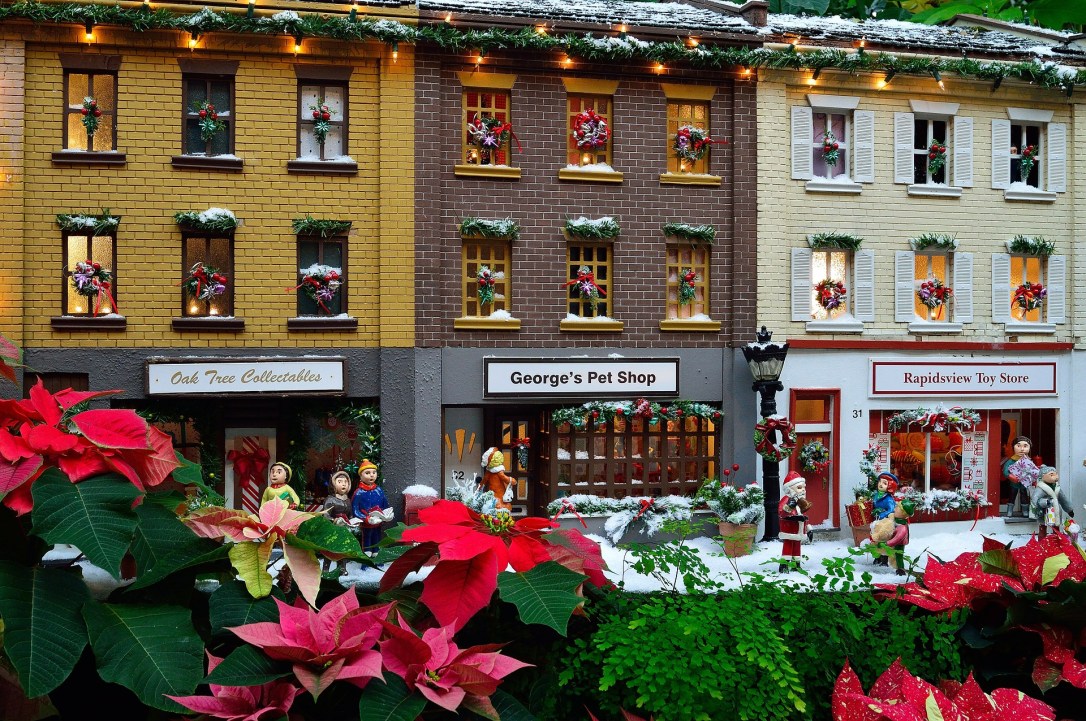 miniature-233535_1920